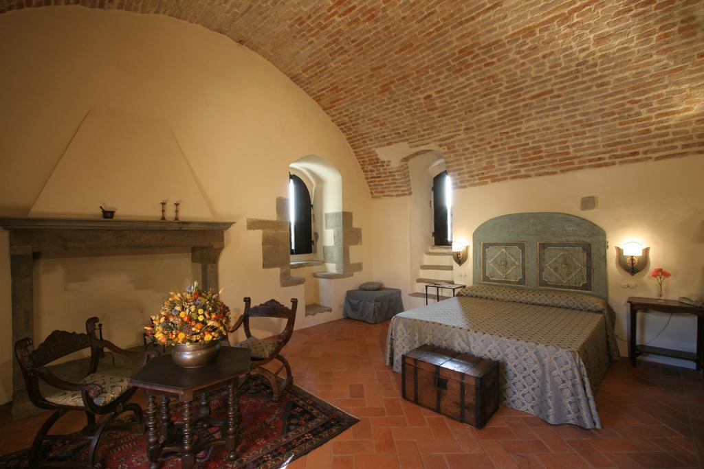 Hotel Relais Torre Santa Flora Subbiano Esterno foto
