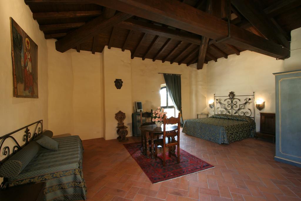 Hotel Relais Torre Santa Flora Subbiano Esterno foto