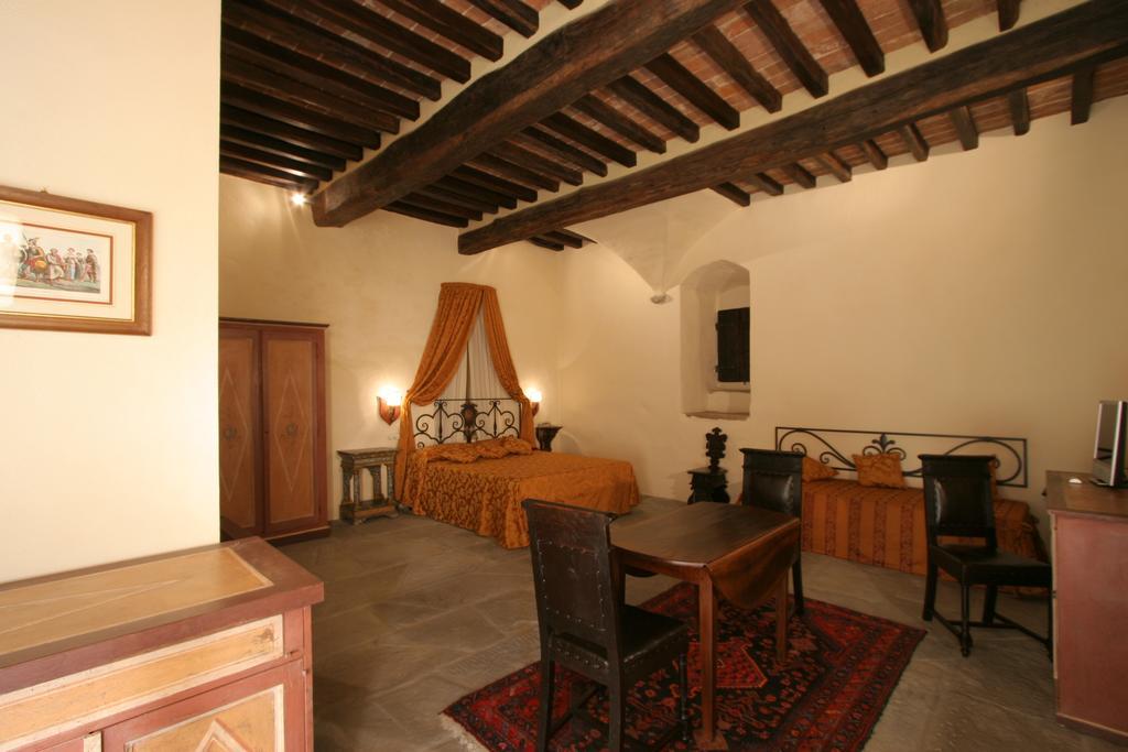 Hotel Relais Torre Santa Flora Subbiano Esterno foto