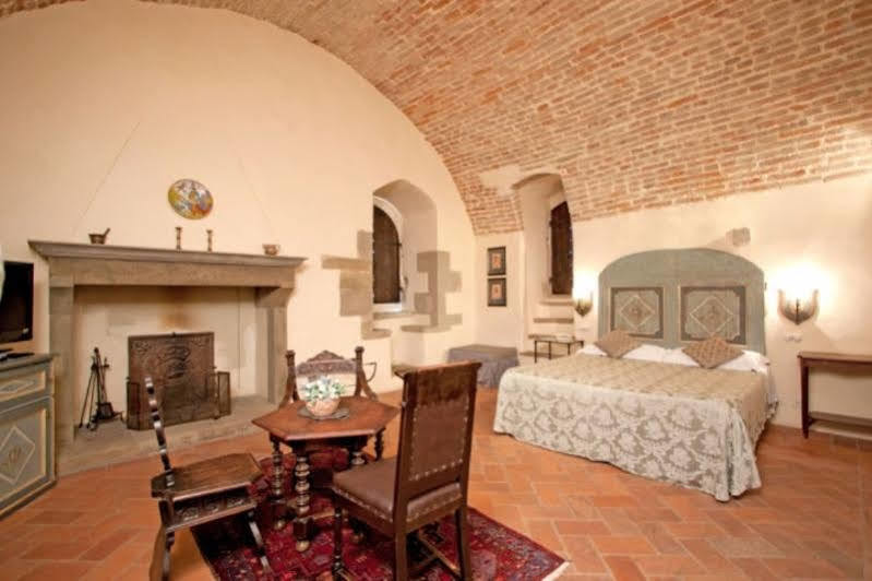 Hotel Relais Torre Santa Flora Subbiano Esterno foto