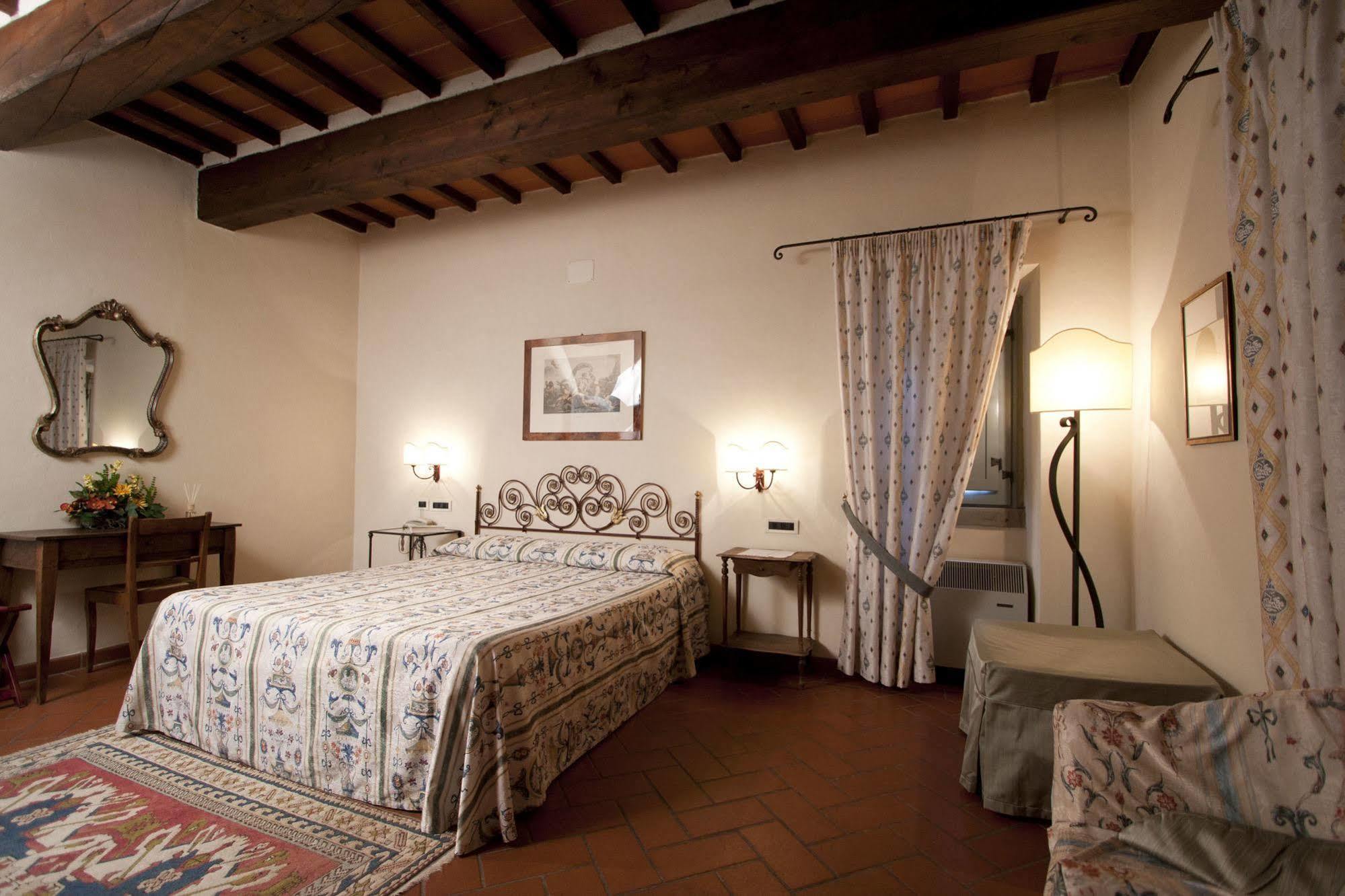 Hotel Relais Torre Santa Flora Subbiano Esterno foto