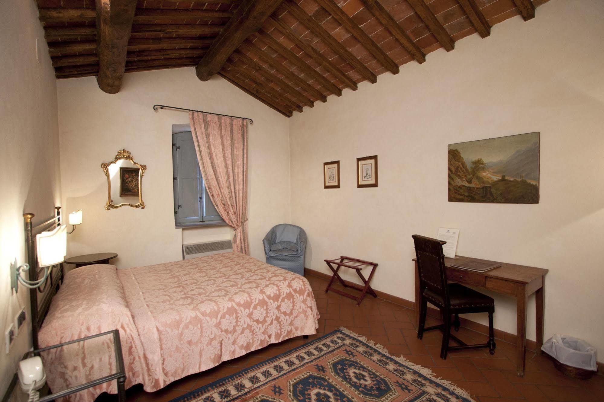 Hotel Relais Torre Santa Flora Subbiano Esterno foto