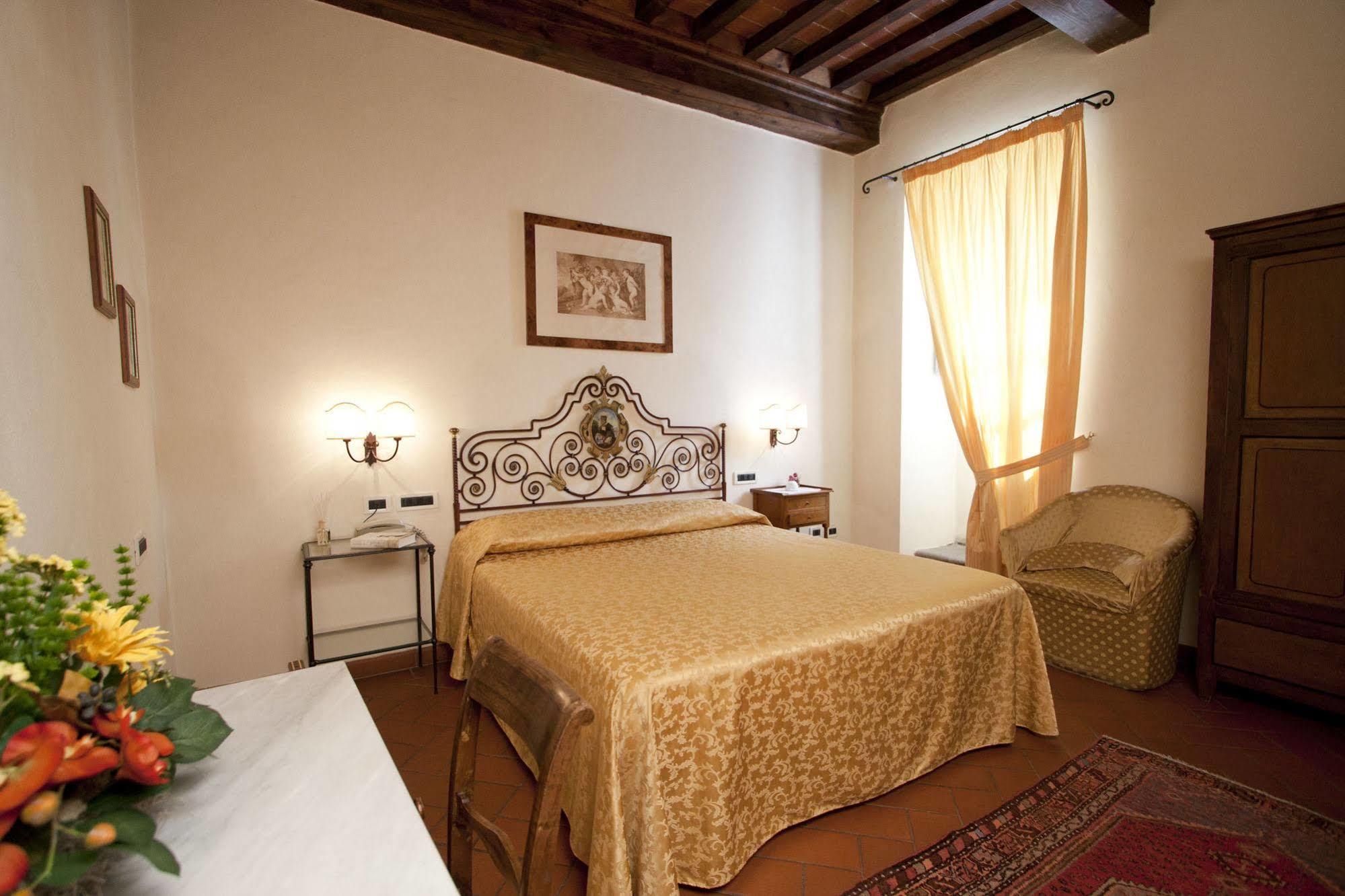 Hotel Relais Torre Santa Flora Subbiano Esterno foto